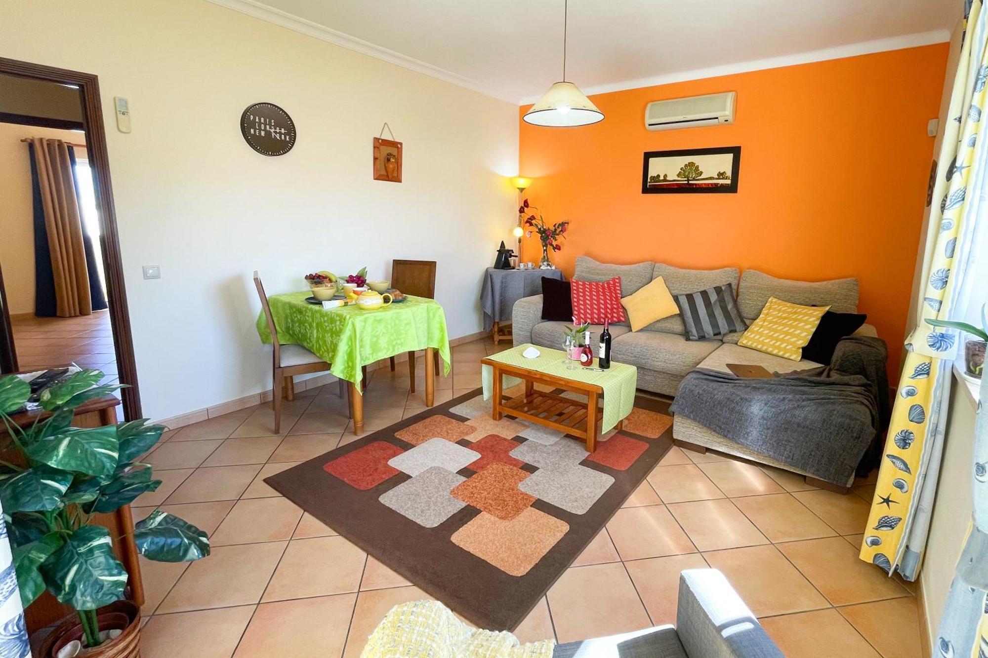 Villa Eber - Independent 1 & 2 Bedroom Apartments, Pool, Air Con, Fast Wi-Fi, Near Old Town Of Albufeira And Beaches Luaran gambar
