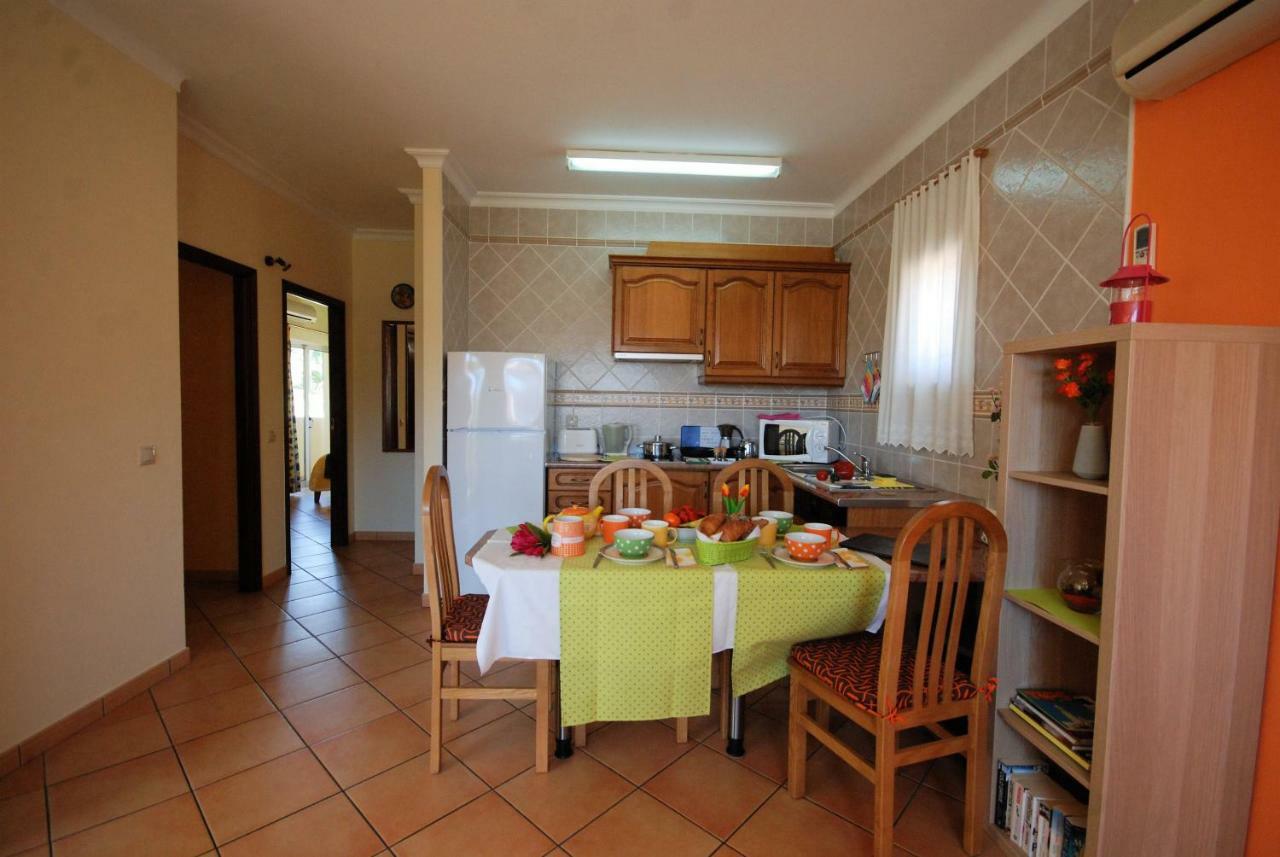Villa Eber - Independent 1 & 2 Bedroom Apartments, Pool, Air Con, Fast Wi-Fi, Near Old Town Of Albufeira And Beaches Luaran gambar