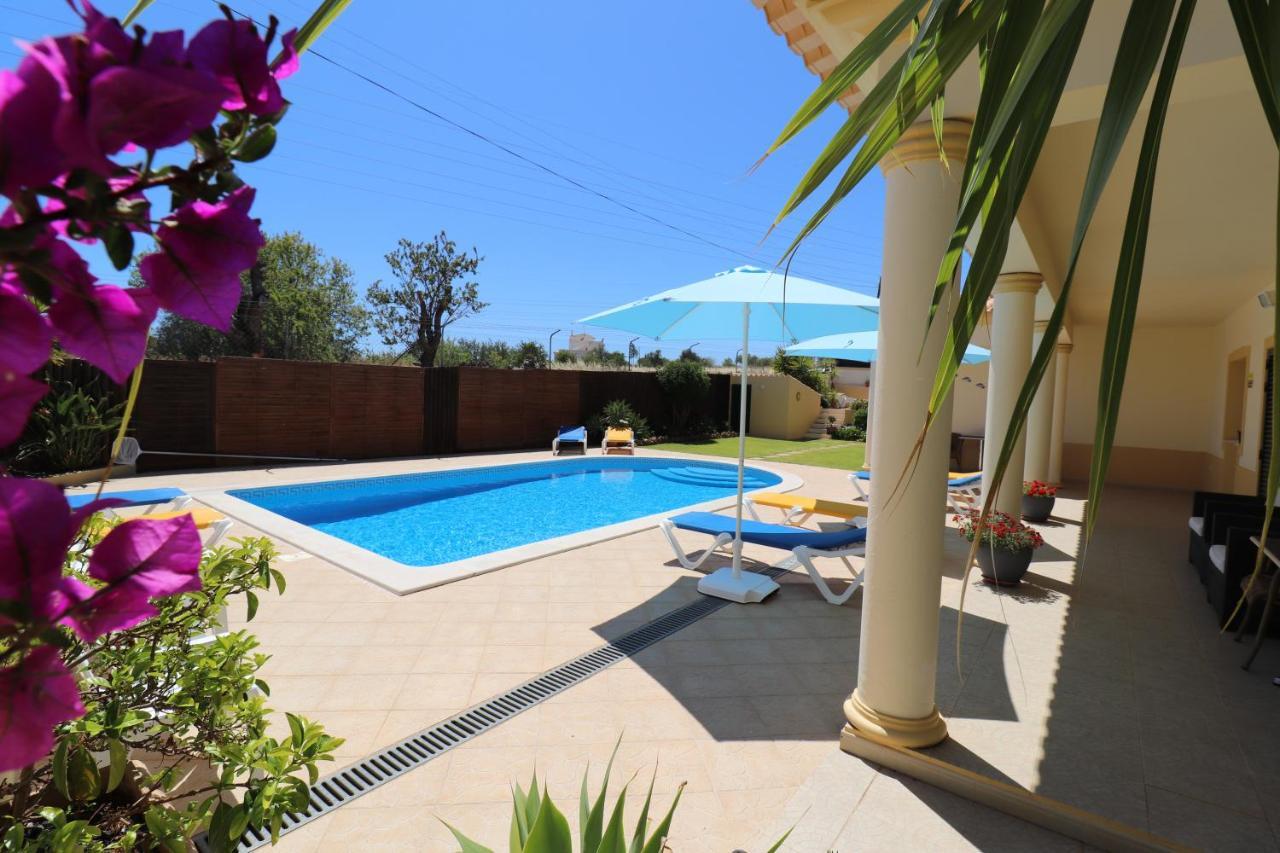 Villa Eber - Independent 1 & 2 Bedroom Apartments, Pool, Air Con, Fast Wi-Fi, Near Old Town Of Albufeira And Beaches Luaran gambar